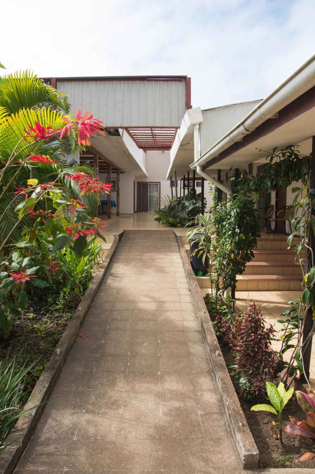 Hotel Hotu Matua By Ei Hanga Roa Exterior photo