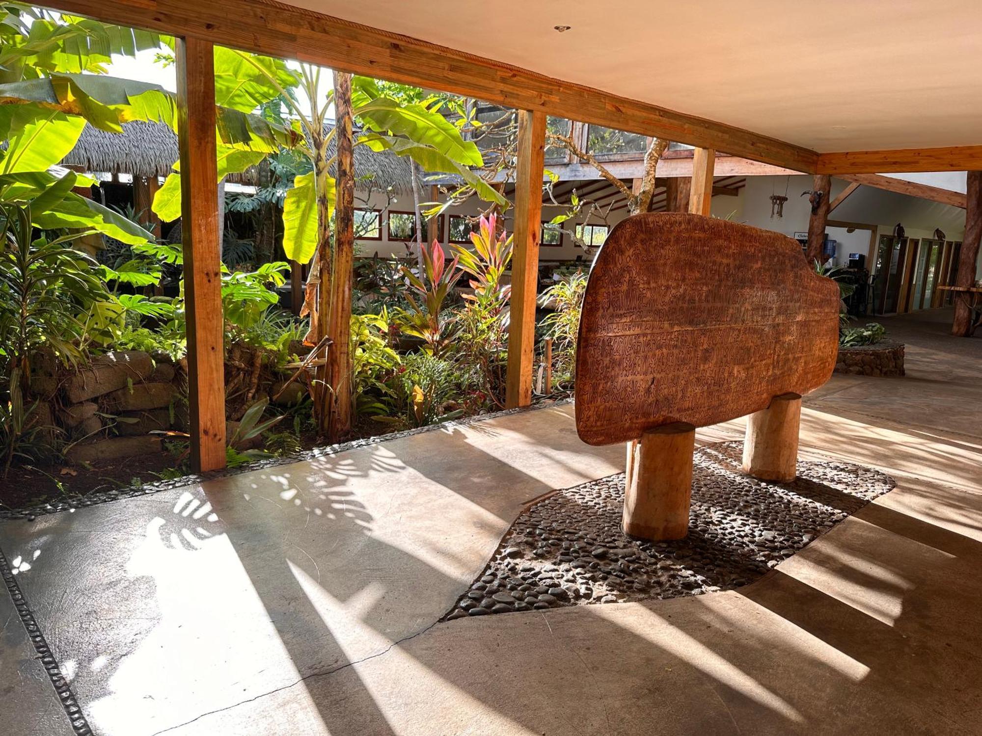 Hotel Hotu Matua By Ei Hanga Roa Exterior photo